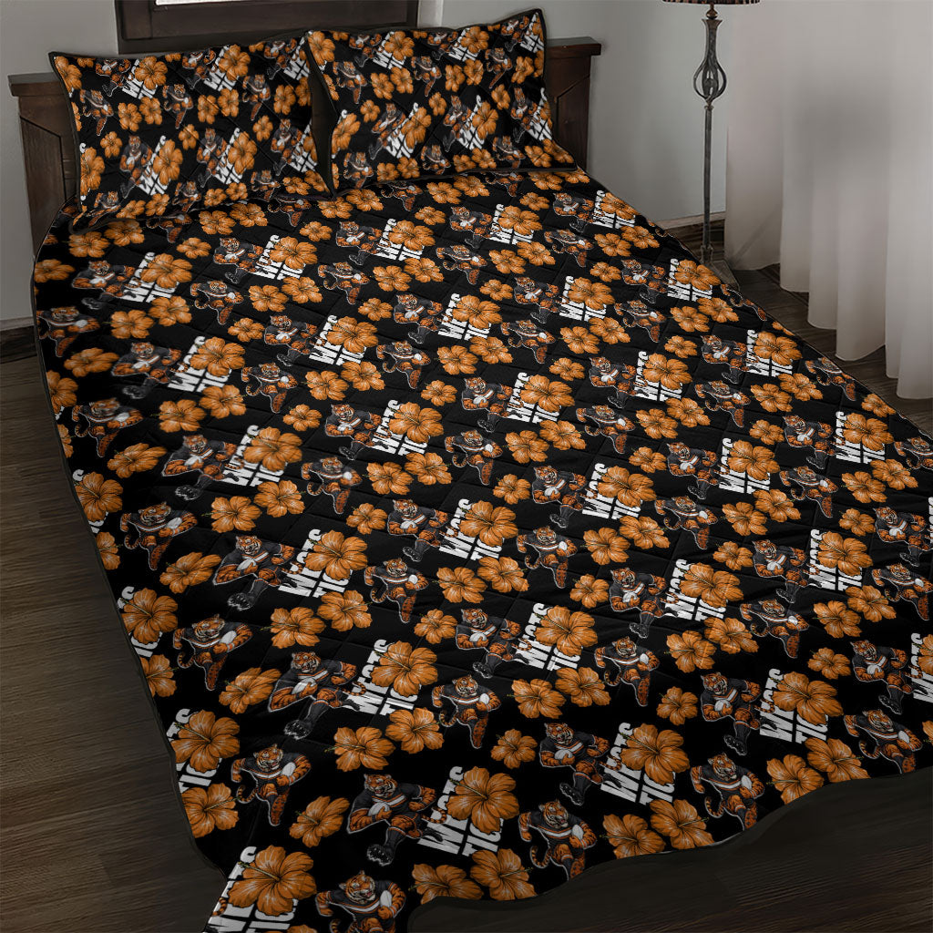 Wests Tigers Quilt Bed Set Tropical Hibiscus Floral Seamless Rugby Mascot