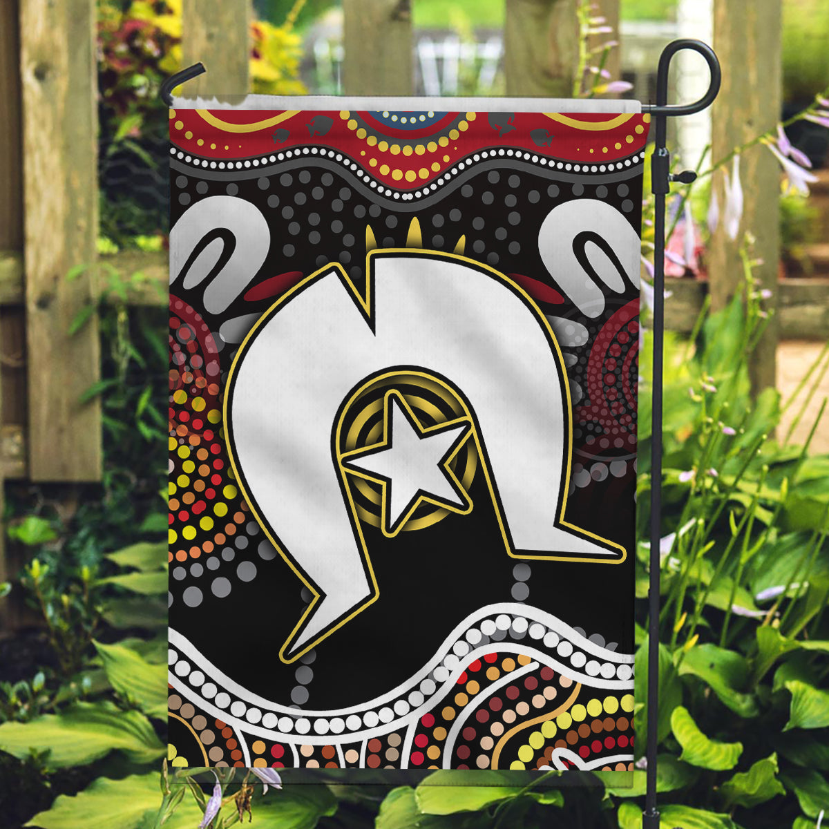 Torest Trait Islands Mix Aboriginal Pattern Garden Flag