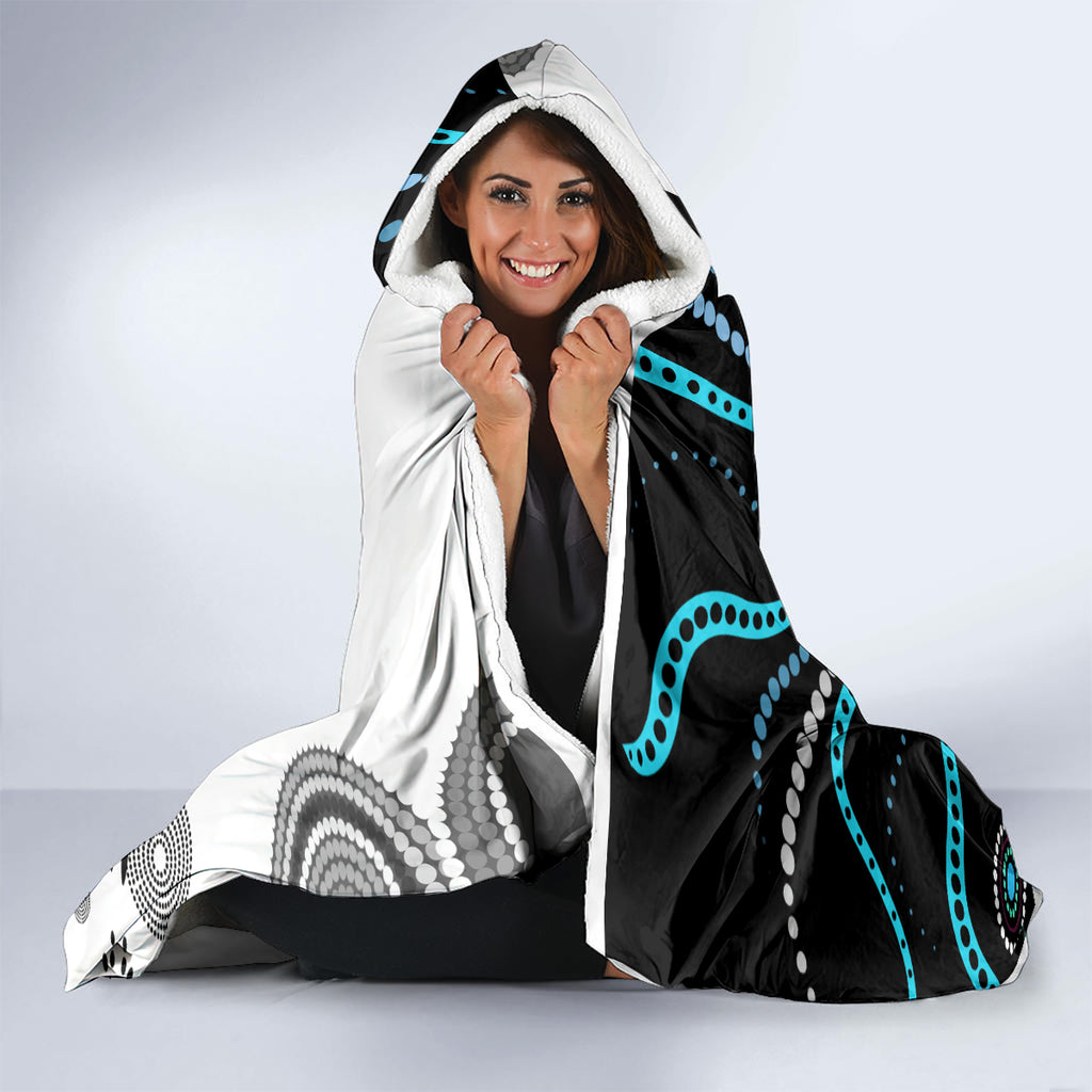 Aboriginal Pattern Torest  Strait Island Hooded Blanket