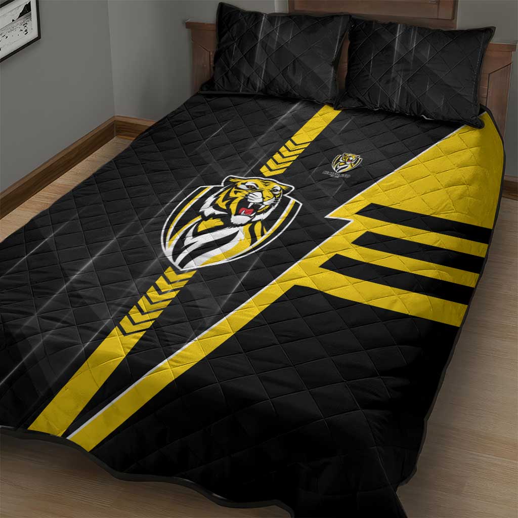 Richmond Tigers Quilt Bed Set Modern Geometric Sports Graphic Style
