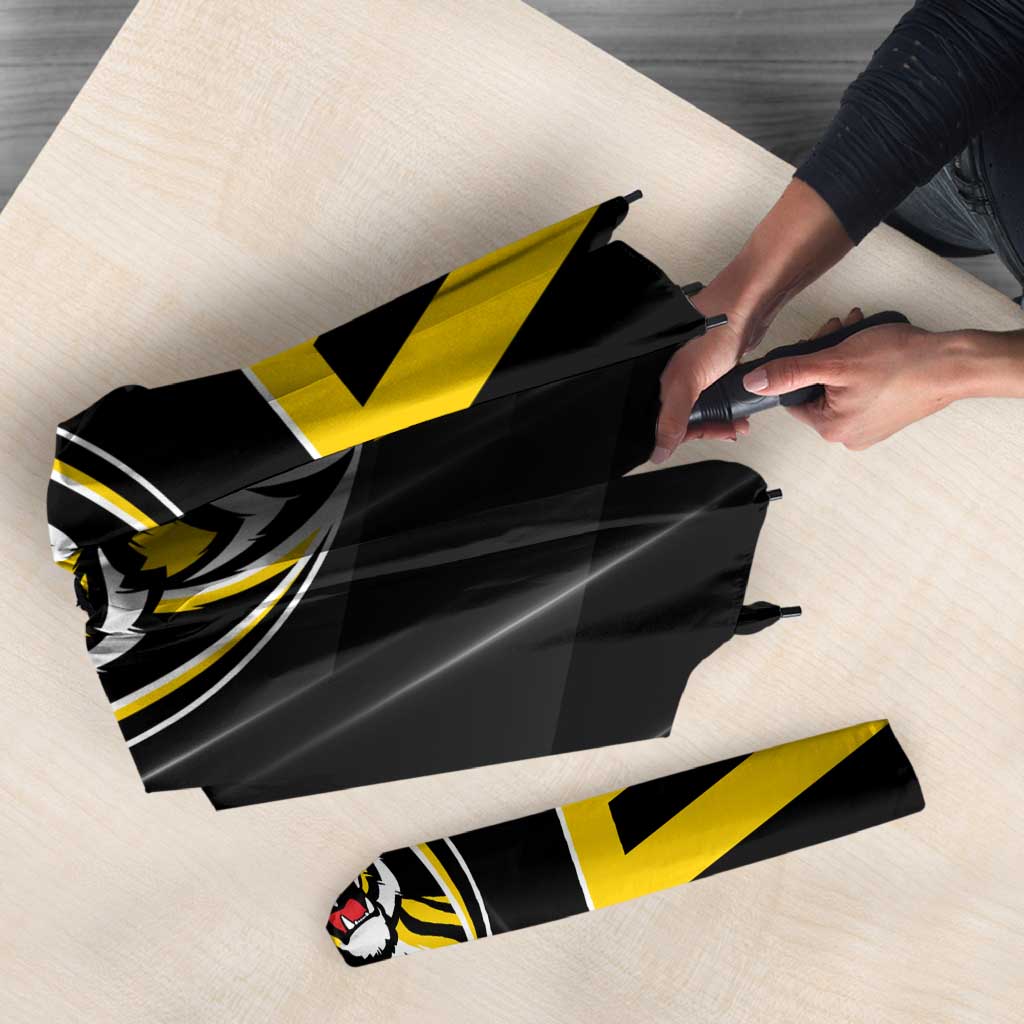 Richmond Tigers Umbrella Modern Geometric Sports Graphic Style