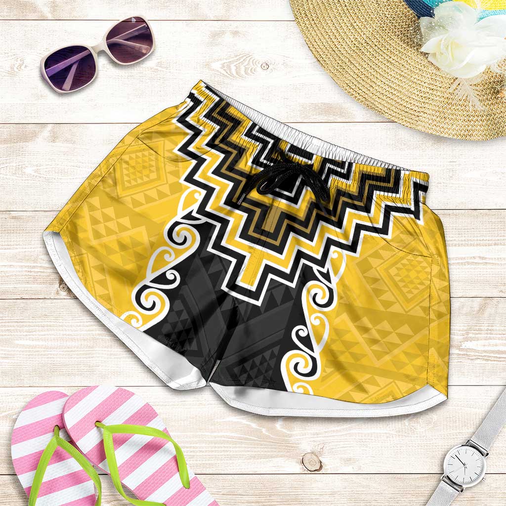 Yellow Niho Taniwha Mix Poutama Shorts for Women Unique Taniko Aotearoa - Aussie Hoodie