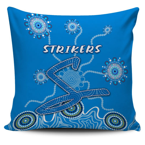 strikers-pillow-cover-indigenous-blue-energy