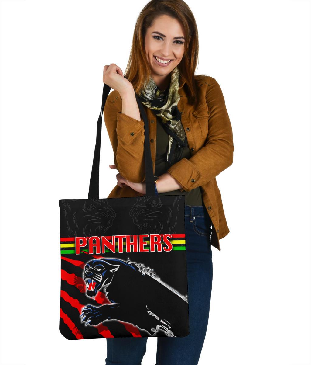 panthers-tote-bag-claws