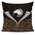 kiwi-silver-fern-classic-pillow-cover-gold
