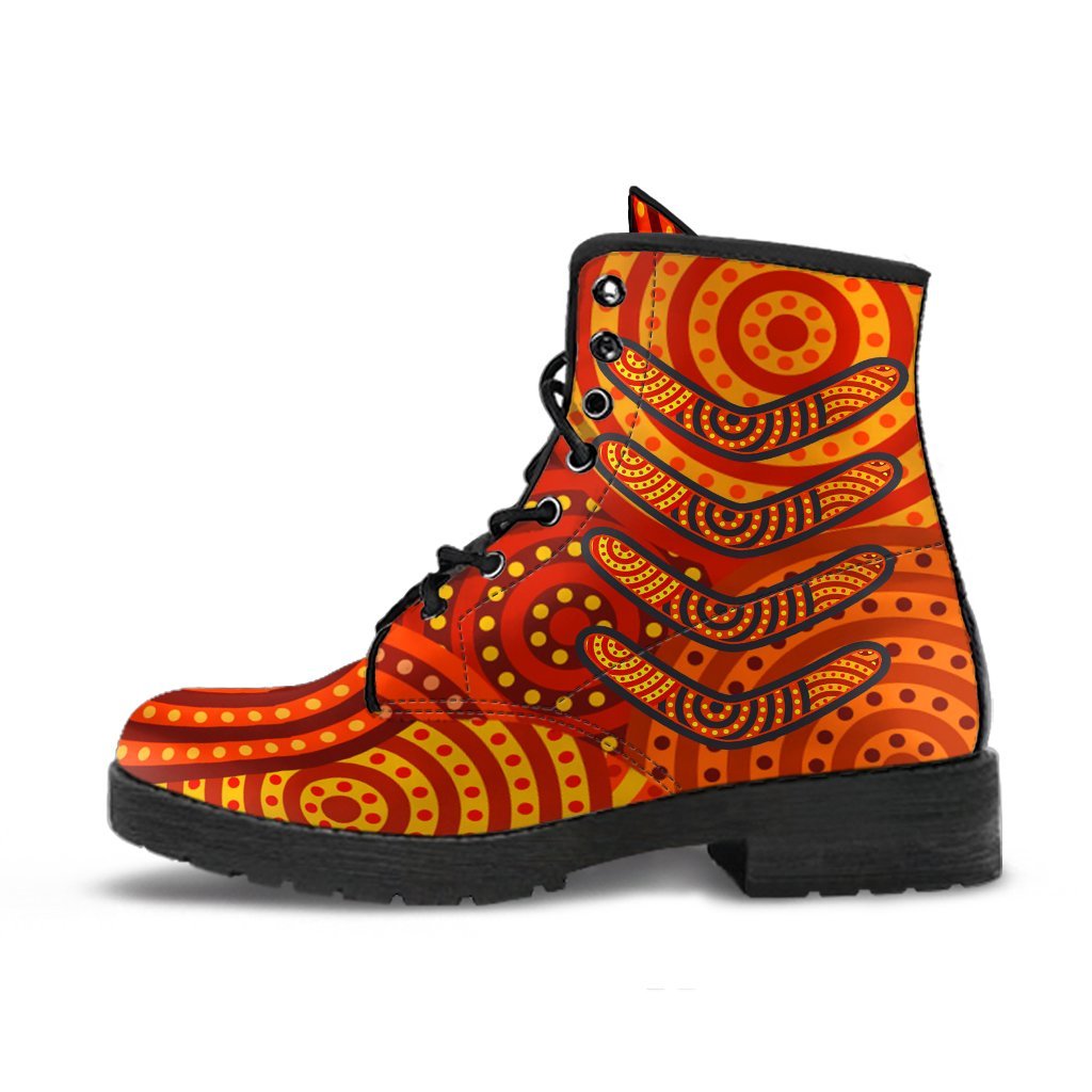 aboriginal-leather-boots-aboriginal-boomerangs-and-dot-circle
