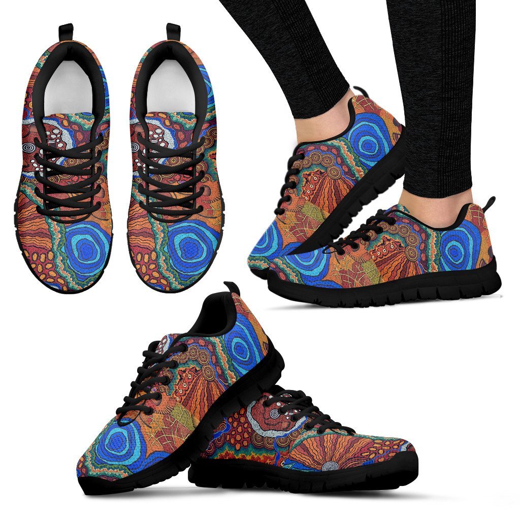 aboriginal-sneakers-uluru-landscape-art-colorful-ethnic