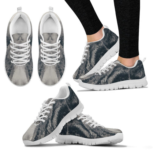 canada-mountains-sneakers