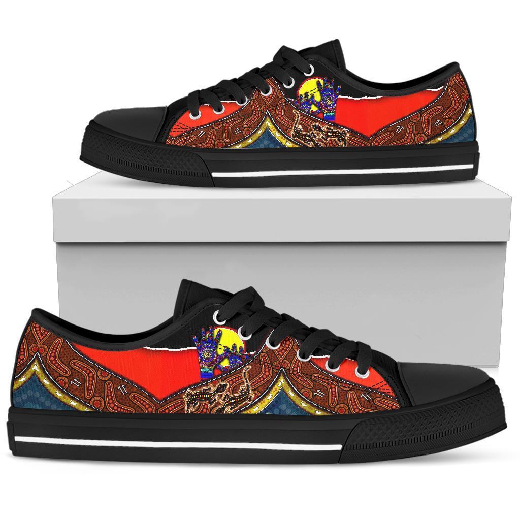 low-top-shoe-australians-together