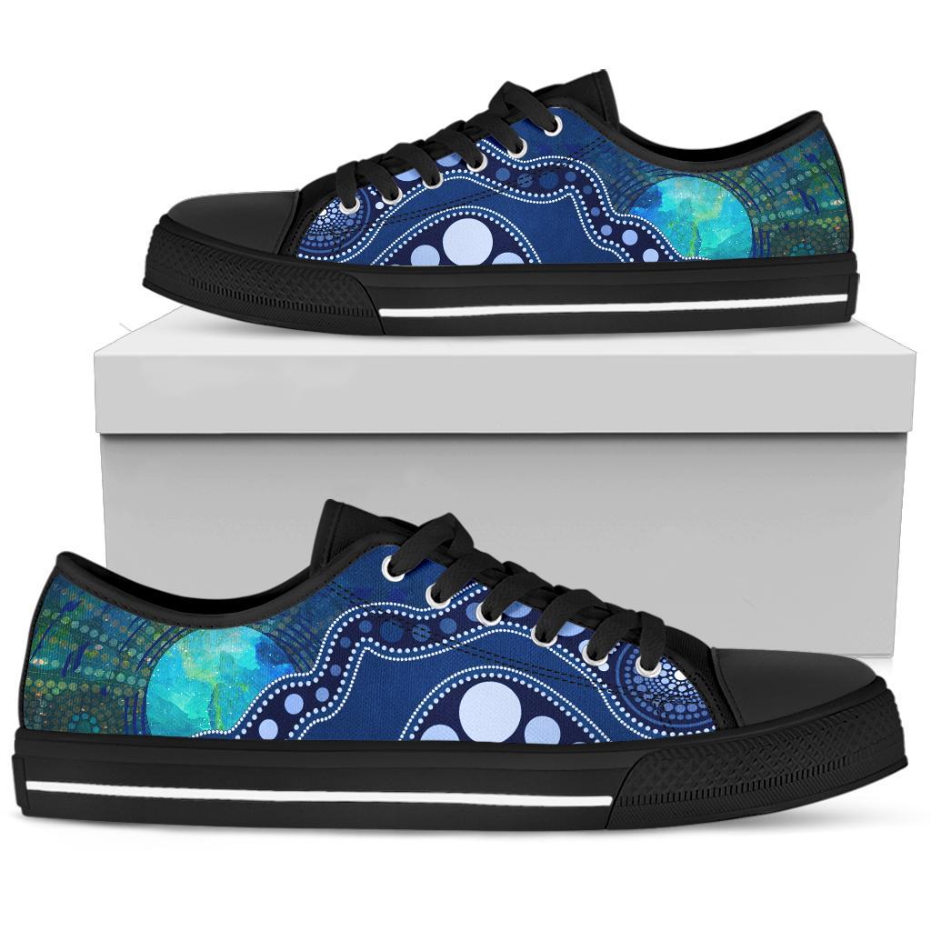 aboriginal-low-top-shoe-australia-indigenous-flag-circle-dot-painting-art-blue