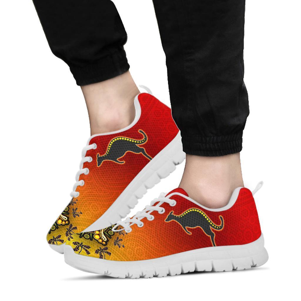 sneakers-circle-pattern