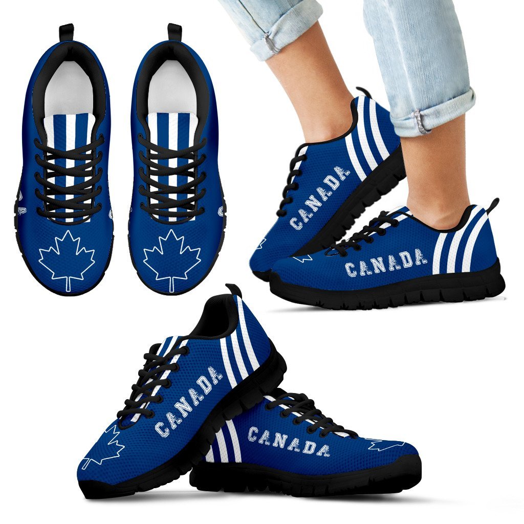 canada-sneakers-triple-style-01