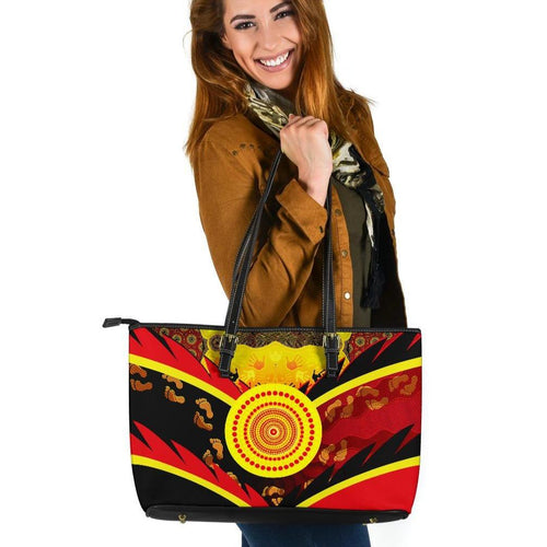 aboriginal-leather-tote-bag-indigenous-flag-with-footprint-hand-art