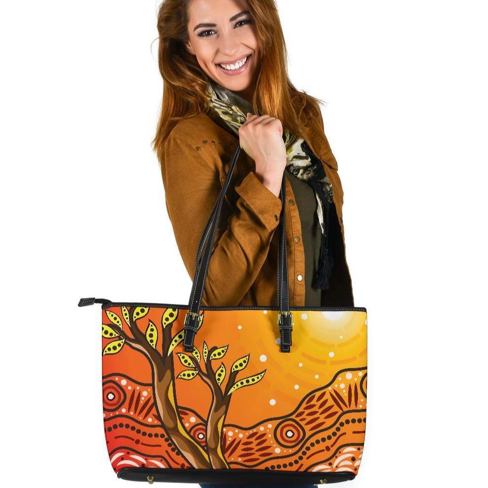 aboriginal-large-leather-tote-bag-tree-on-the-hill