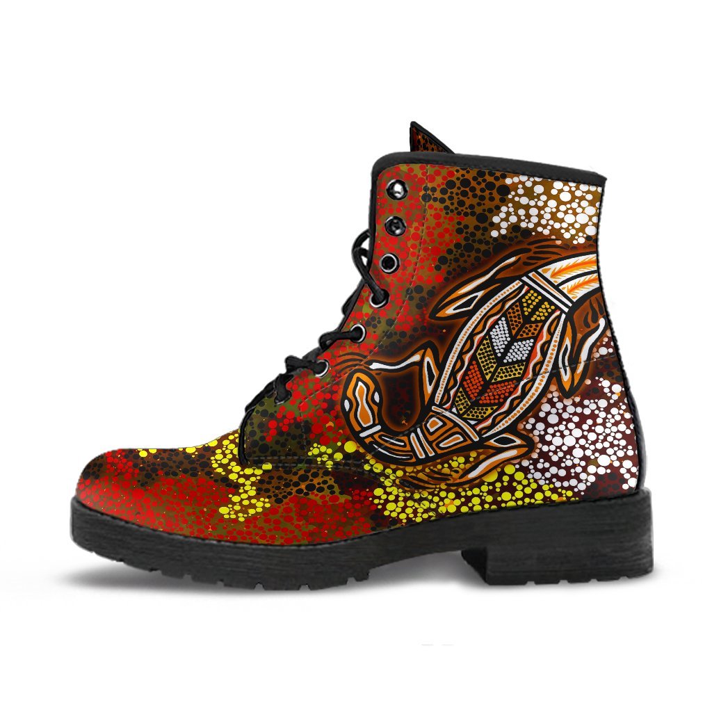 aboriginal-leather-boots-kangaroo-and-lizard-dot-painting-art