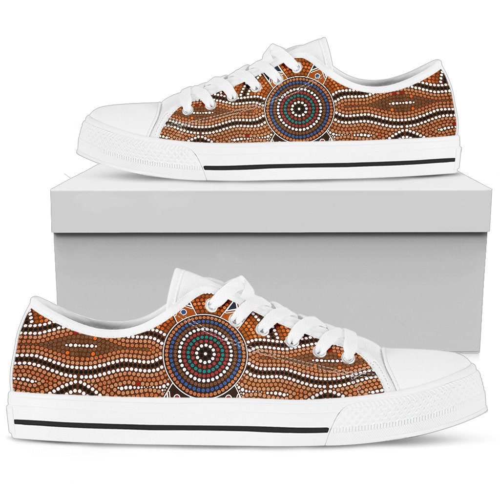 canvas-shoes-aboriginal-dot-painting-shoes-ver01-low-top