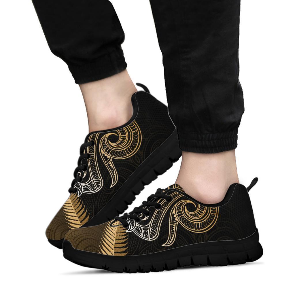 maori-manaia-new-zealand-sneakers-gold