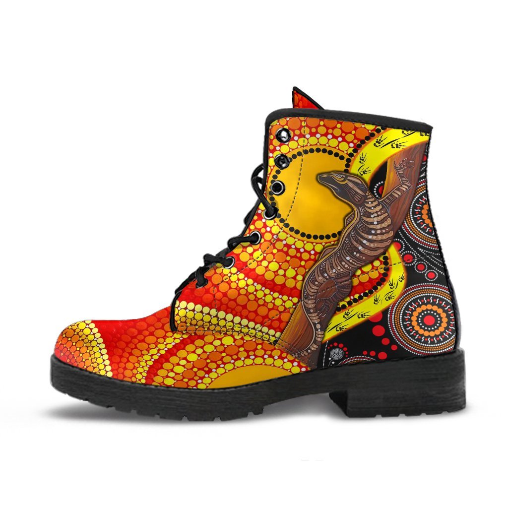 leather-boots-australian-aboriginal-dot-painting-sun-and-lizard