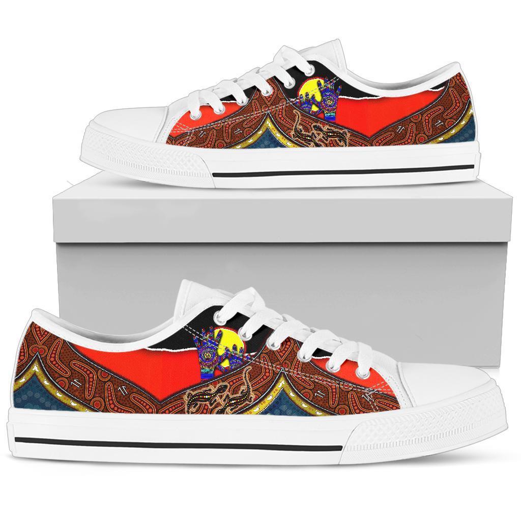 low-top-shoe-australians-together