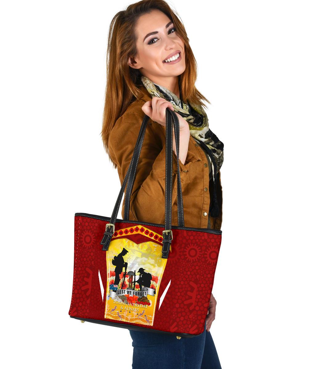 anzac-small-leather-tote-lest-we-forget-aboriginal-version