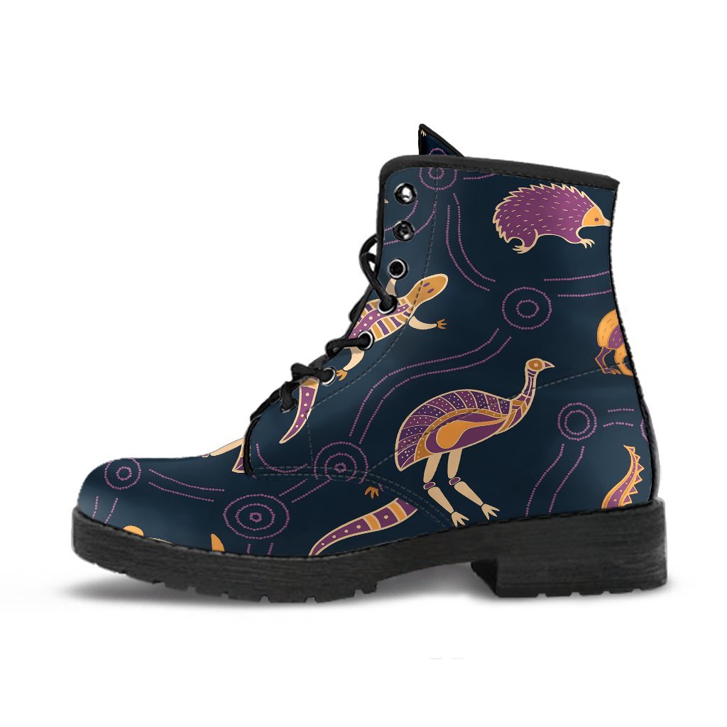 leather-boots-indigenous-animals-patterns