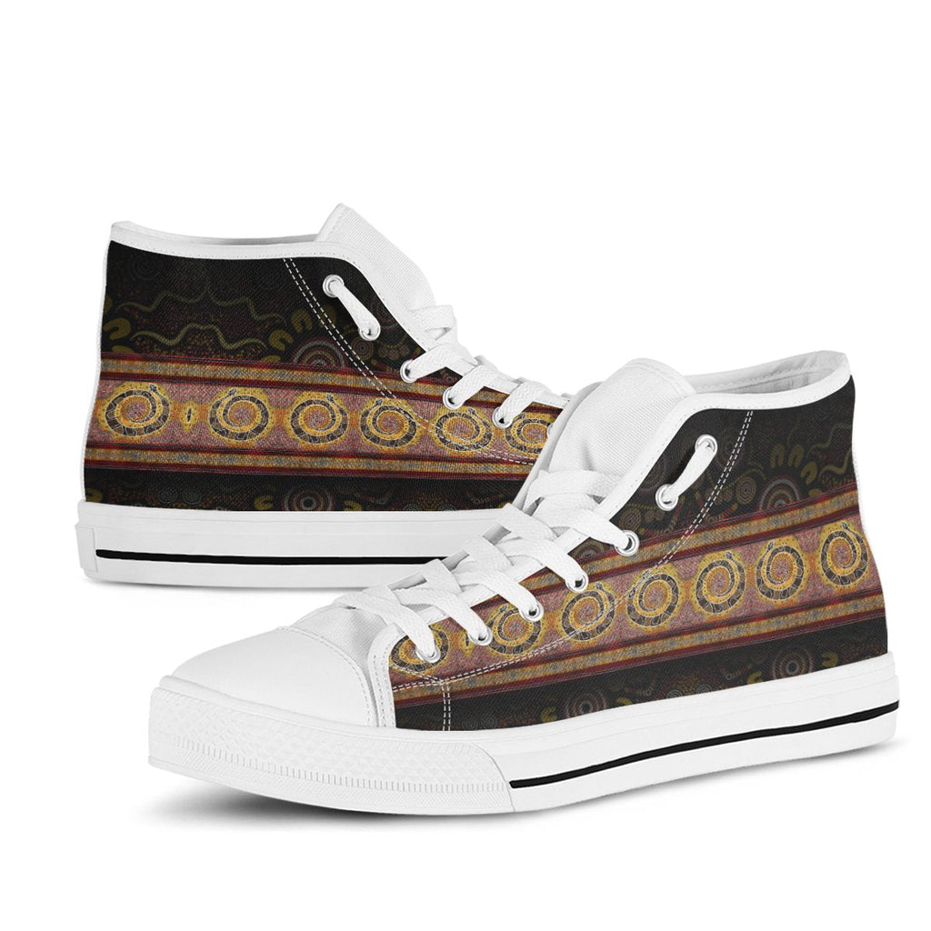 high-top-snake-dot-panting-art