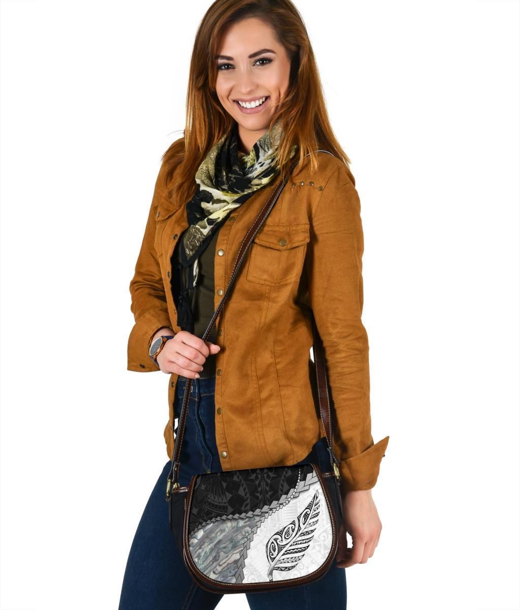 paua-shell-maori-silver-fern-saddle-bag-white