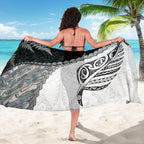 paua-shell-maori-silver-fern-sarong-white