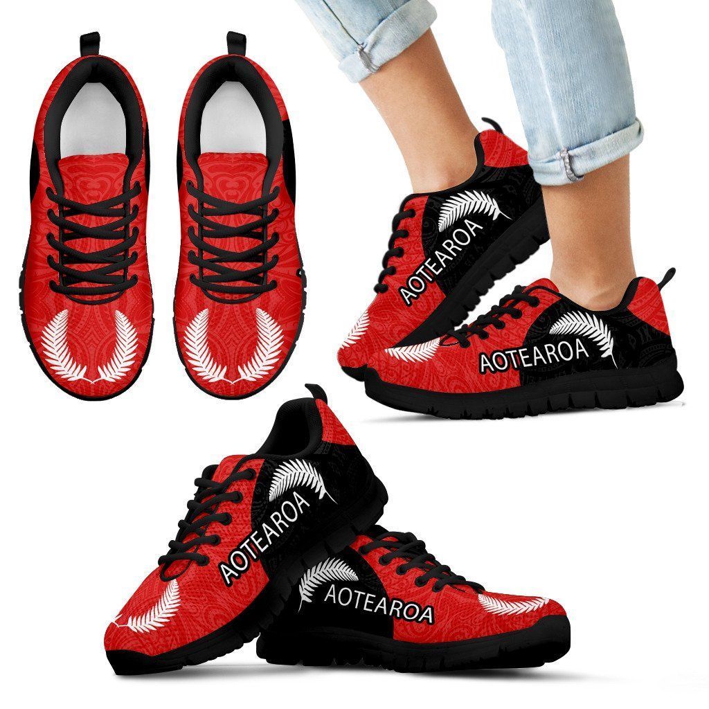 new-zealand-sneakers-silver-fern-trainers