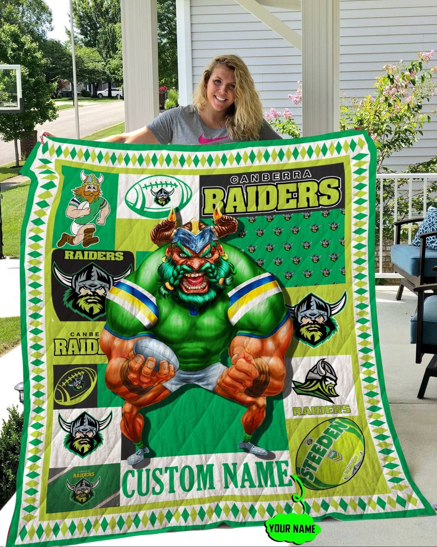 personalized-canberra-raiders-mascot-quilt-blanket-nrl