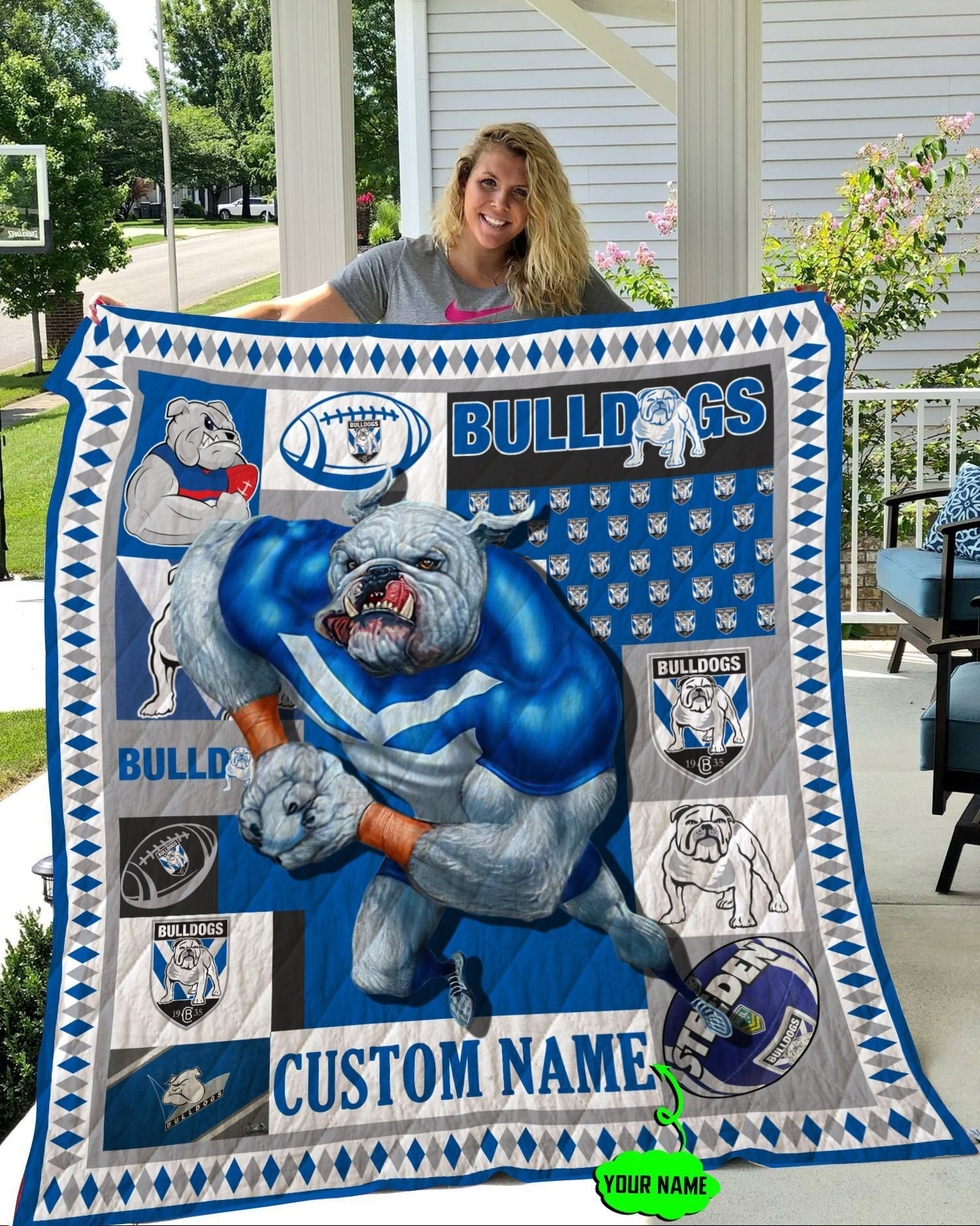 personalized-canterbury-bankstown-bulldogs-mascot-quilt-blanket-nrl