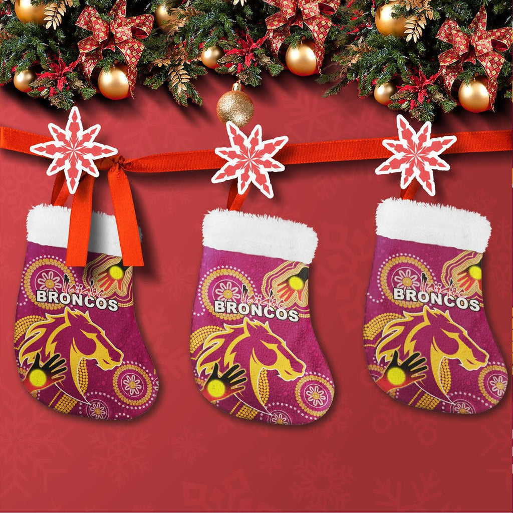 vibe-hoodie-stocking-brisbane-broncos-indigenous-naidoc-rugby-team-christmas-stocking