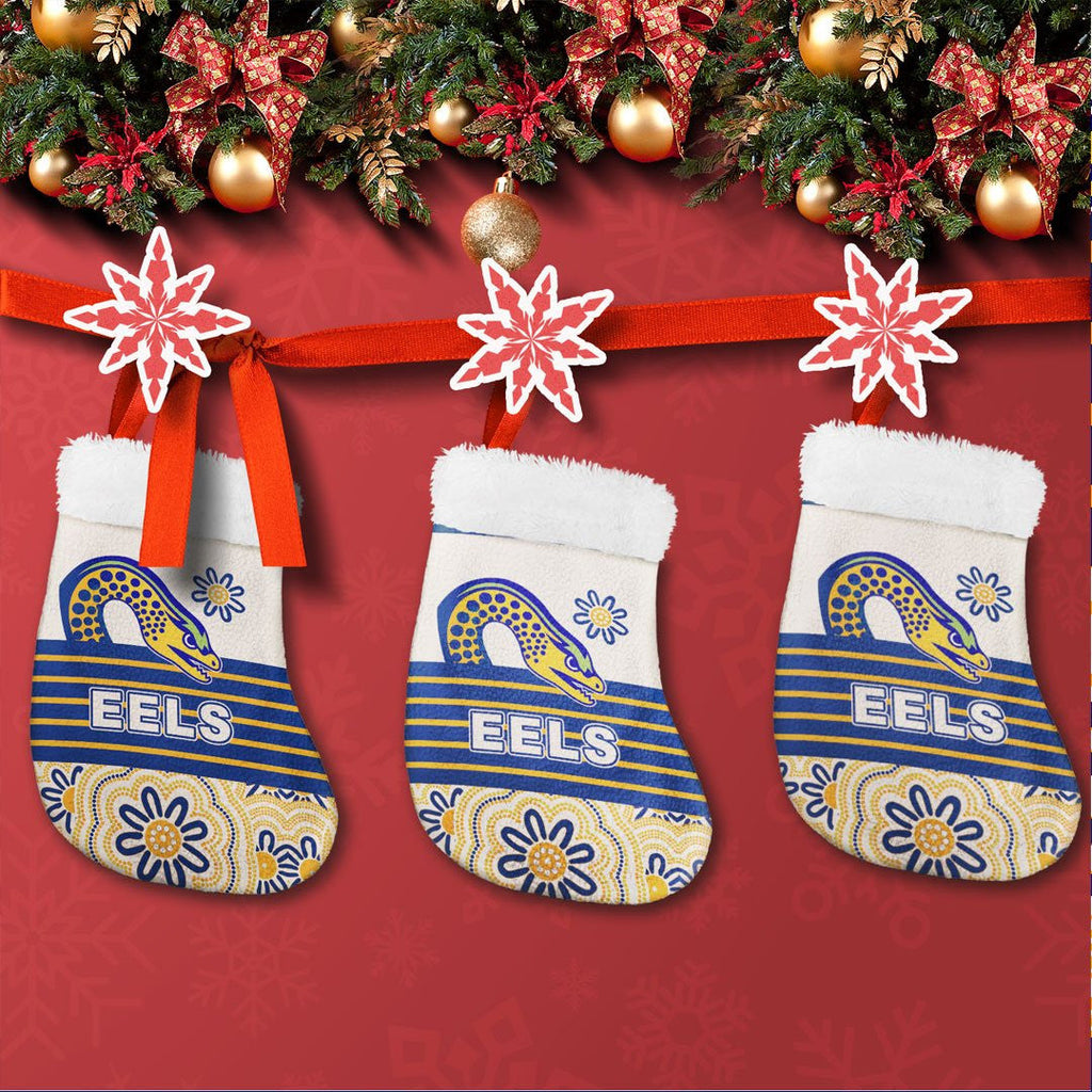 vibe-hoodie-stocking-parramatta-eels-indigenous-new-rugby-team-christmas-stocking