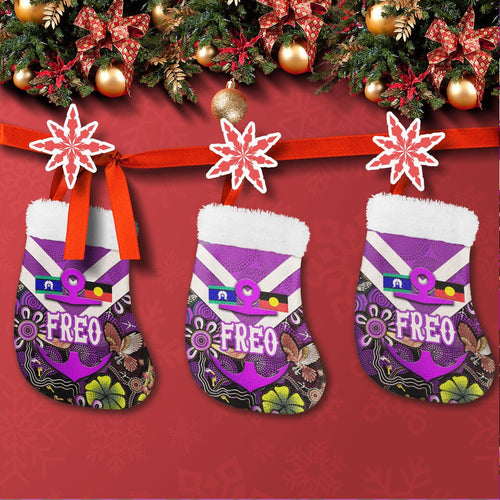 vibe-hoodie-stocking-fremantle-dockers-indigenous-naidoc-football-team-christmas-stocking
