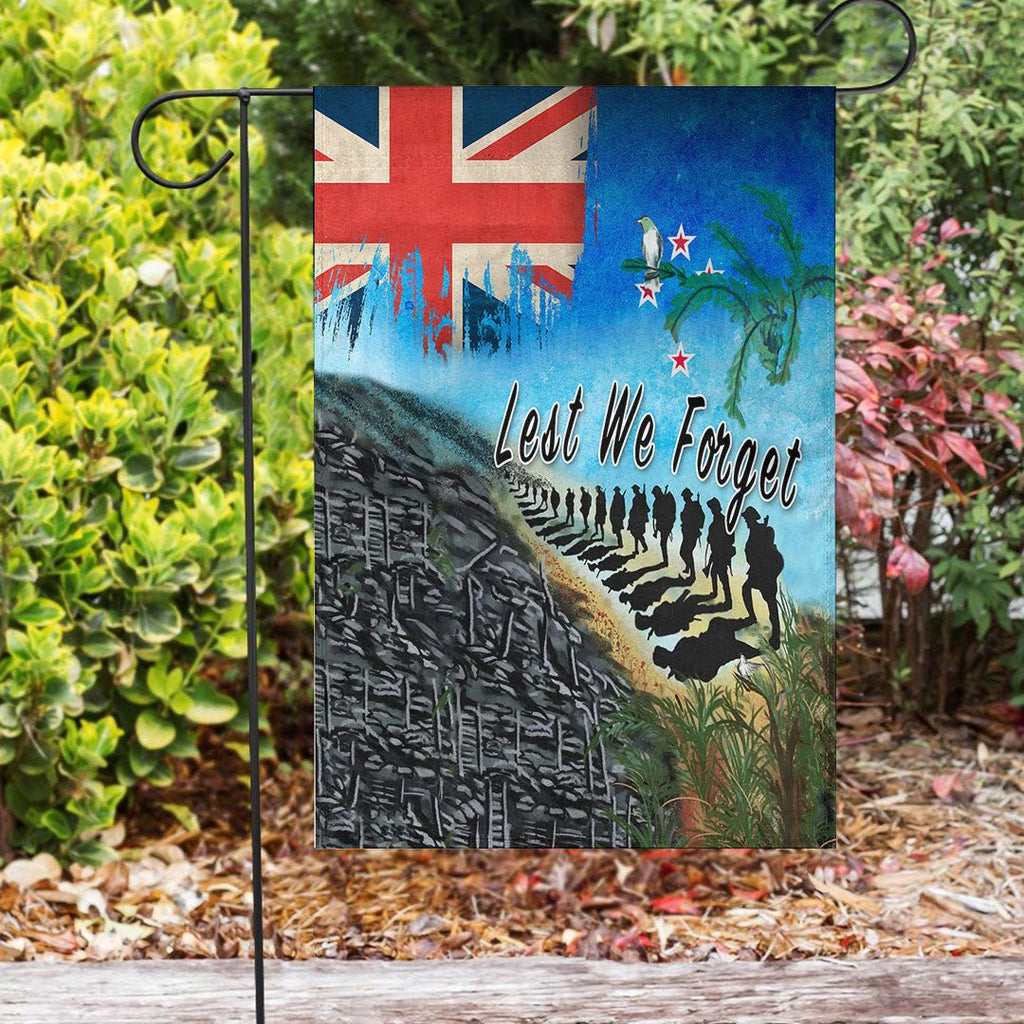 vibe-hoodie-flag-new-zealand-anzac-day-lest-we-forget-flag-1