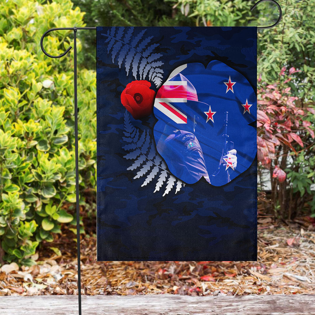 vibe-hoodie-flag-new-zealand-anzac-day-poppy-flag-1