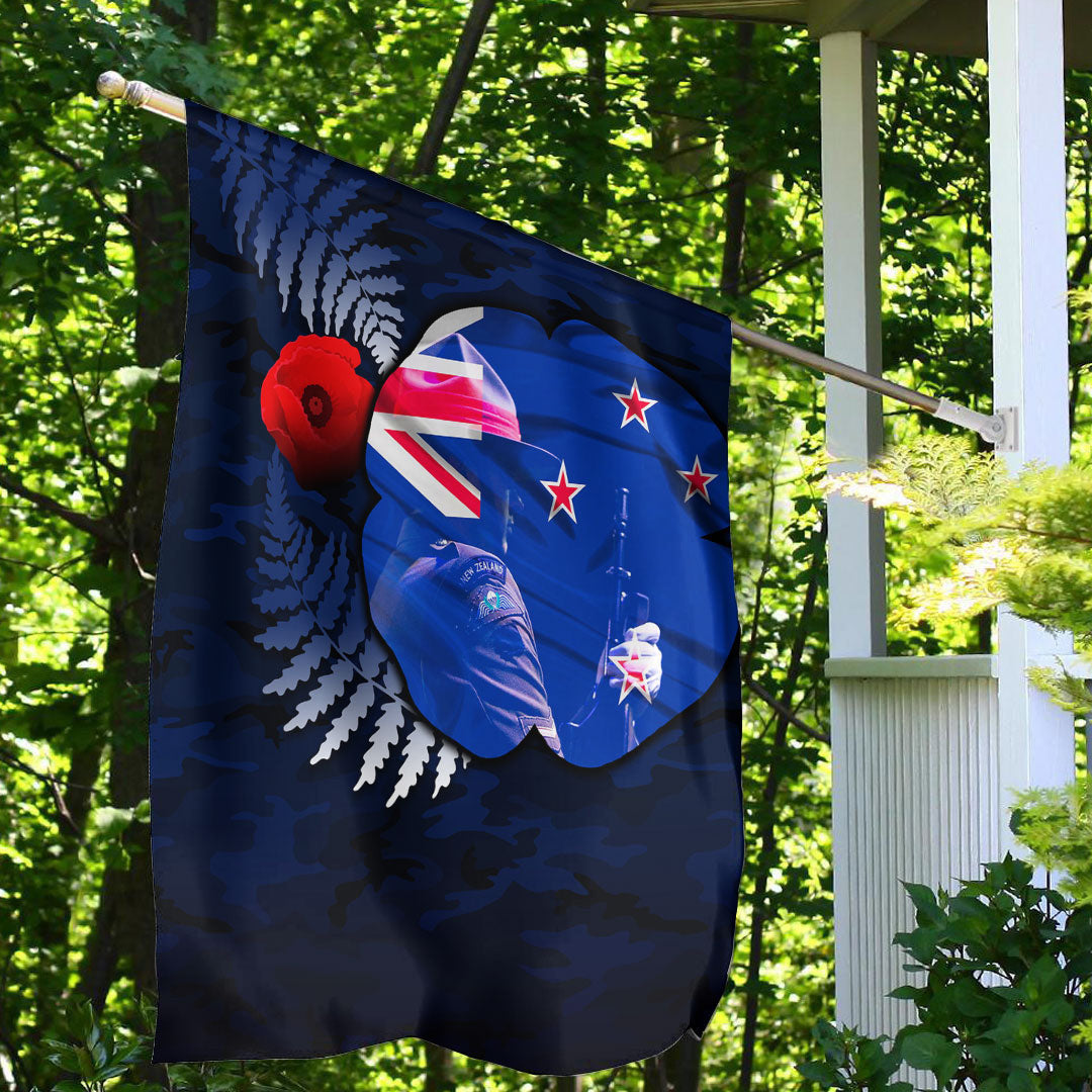 vibe-hoodie-flag-new-zealand-anzac-day-poppy-flag-1