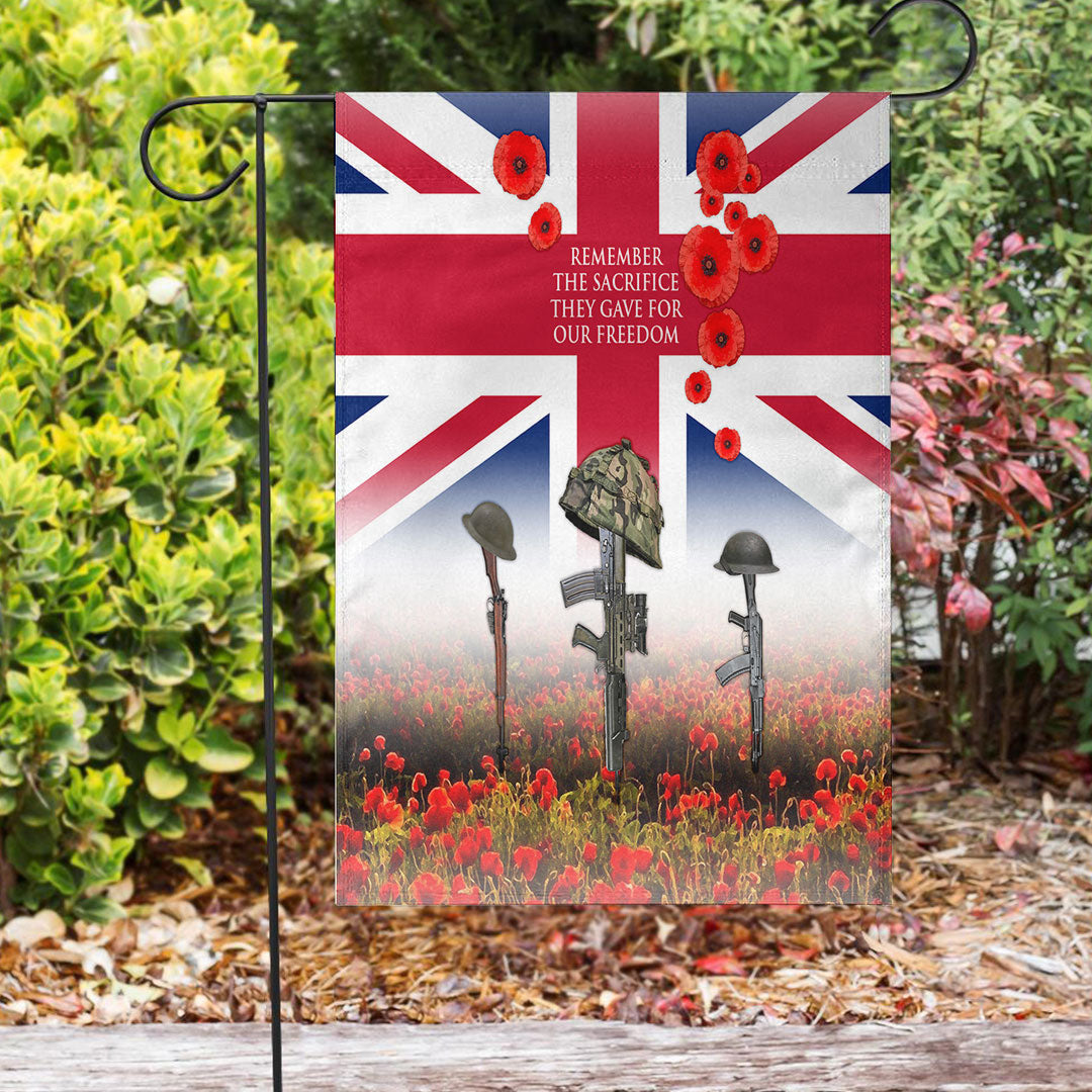vibe-hoodie-flag-remember-the-sacrifice-they-gave-for-out-freedom-flag-1