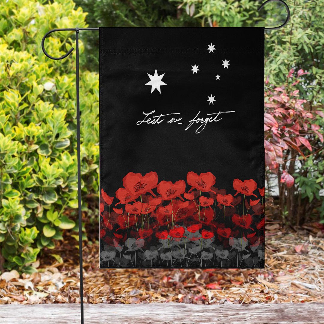 vibe-hoodie-flag-australian-military-forces-anzac-day-lest-we-forget-flag-1