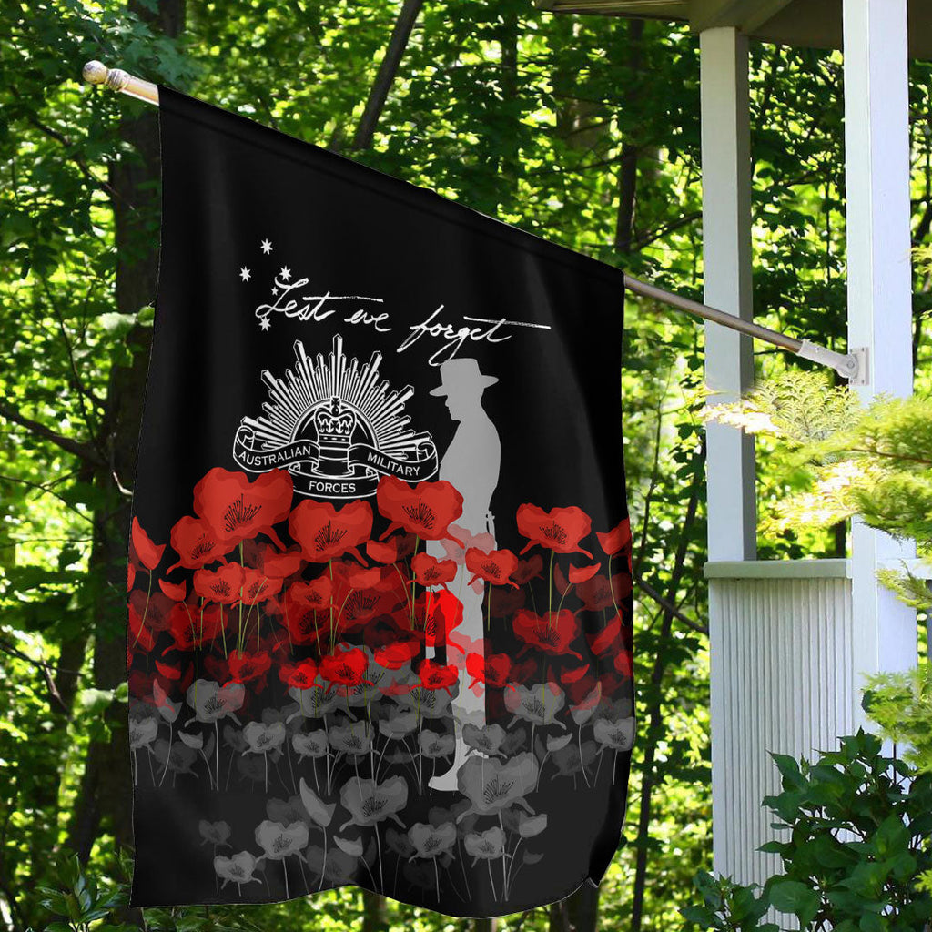 vibe-hoodie-flag-australian-military-forces-anzac-day-lest-we-forget-flag