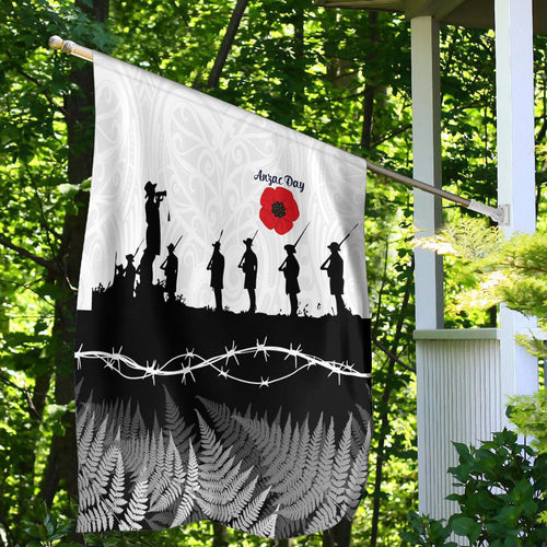vibe-hoodie-flag-new-zealand-anzac-day-silhouette-soldier-flag