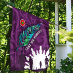 vibe-hoodie-flag-new-zealand-anzac-walking-in-the-sun-purple-flag
