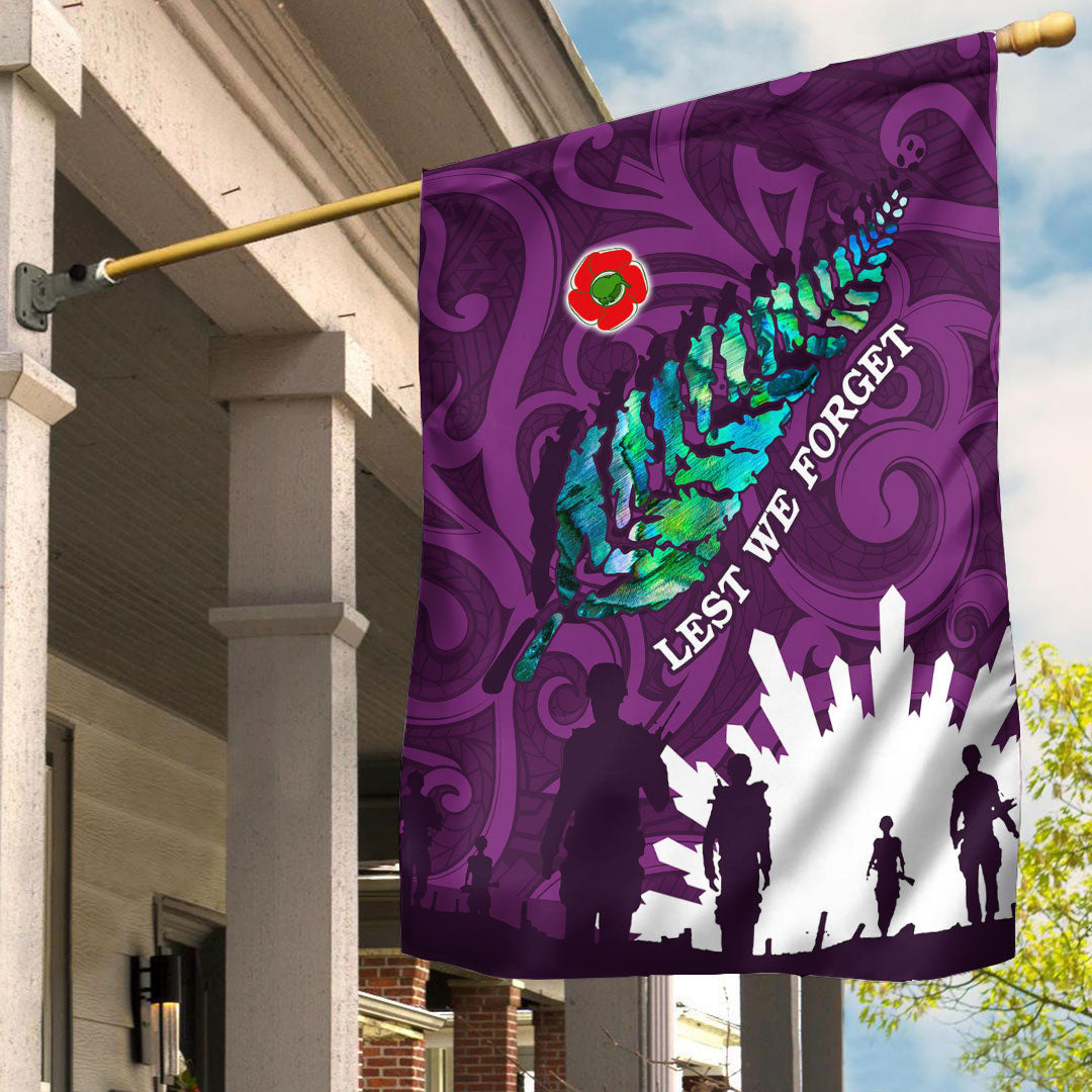 vibe-hoodie-flag-new-zealand-anzac-walking-in-the-sun-purple-flag