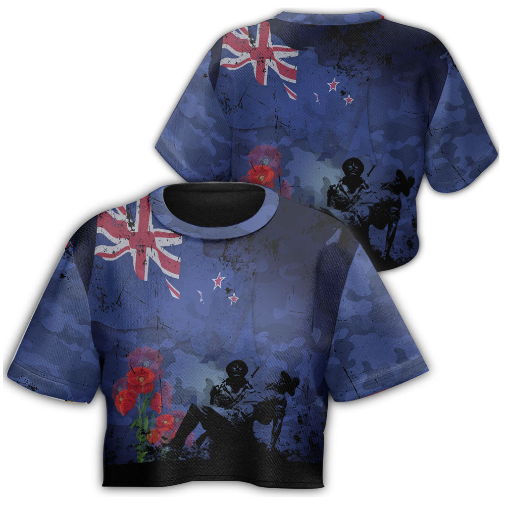 vibehoodie-clothing-new-zealand-anzac-day-soldier-poppy-camouflage-croptop-t-shirt
