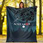 vibehoodie-blanket-new-zealand-paua-silver-fern-poppy-premium-blanket