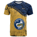 parramatta-eels-t-shirt-grunge-polynesian-tattoo-nrl