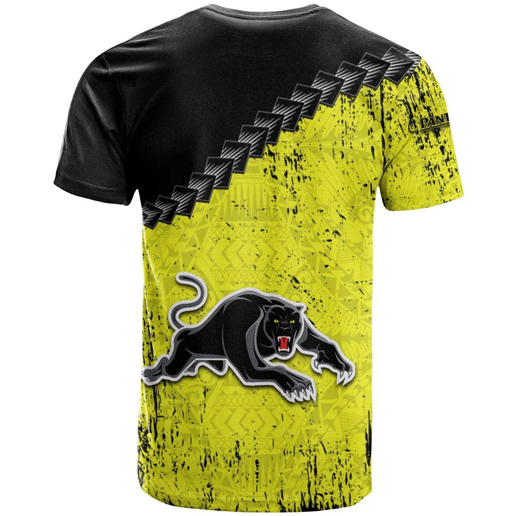 penrith-panthers-t-shirt-grunge-polynesian-tattoo-nrl