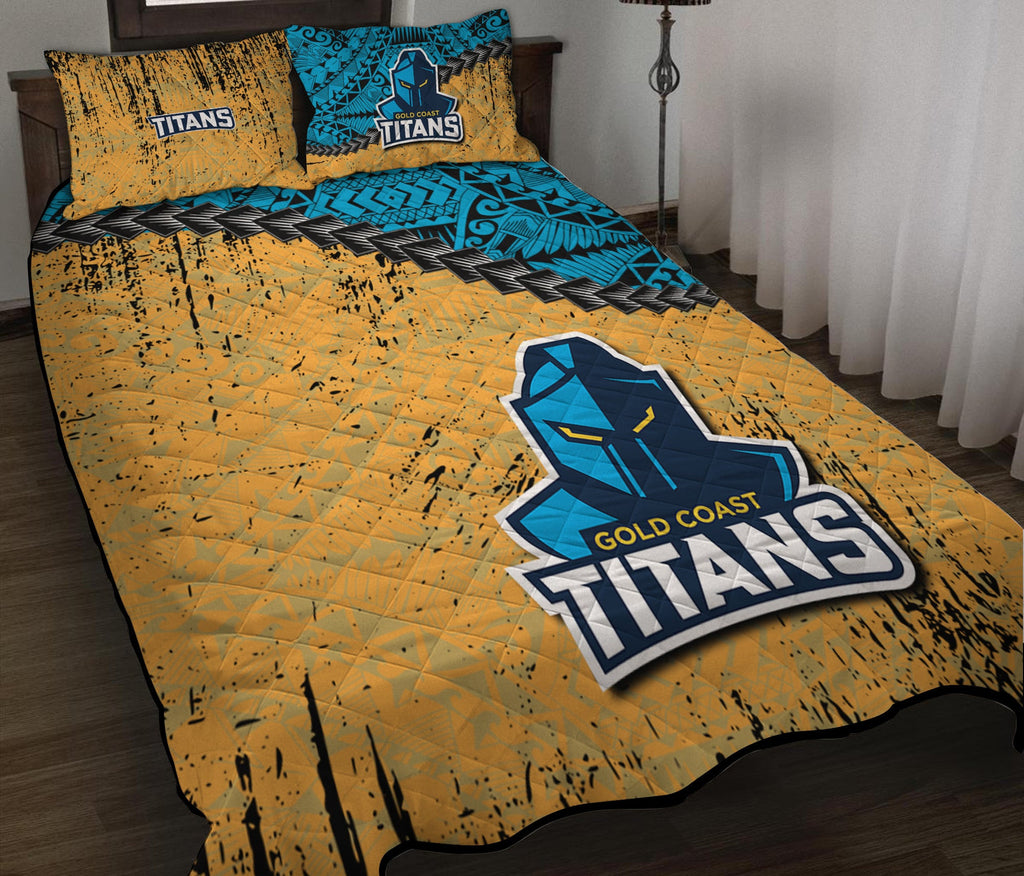 gold-coast-titans-quilt-bed-set-grunge-polynesian-tattoo-nrl