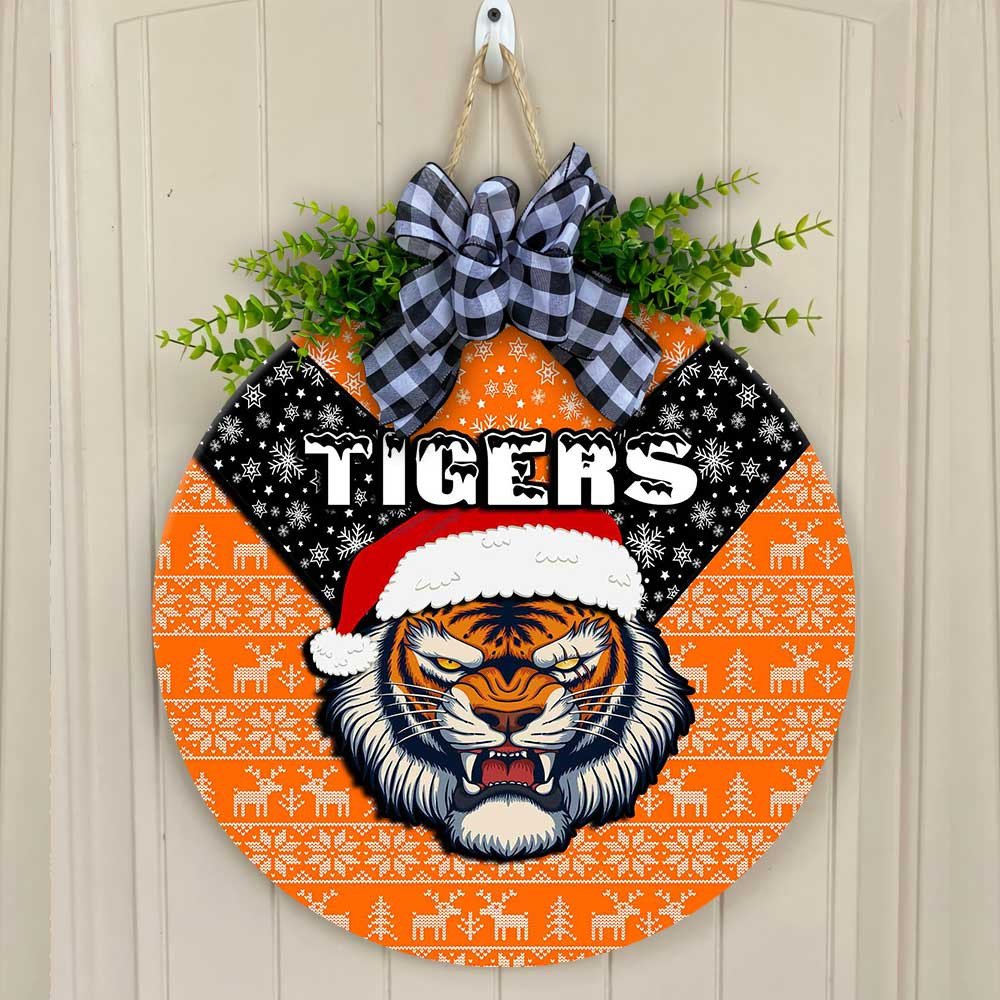 vibe-hoodie-wooden-sign-wests-tigers-christmas-round-wooden-sign
