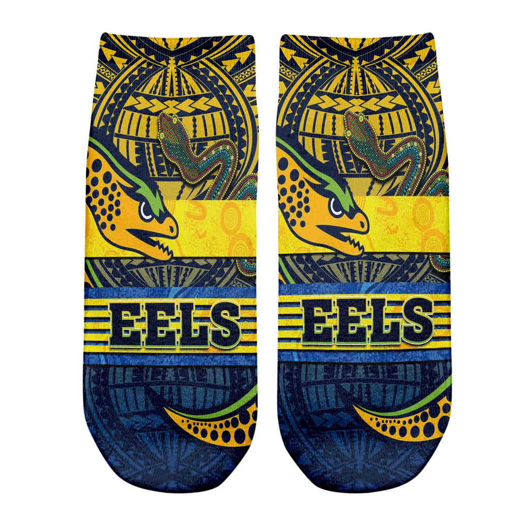 vibe-hoodie-socks-parramatta-eels-tattoo-style-ankle-socks